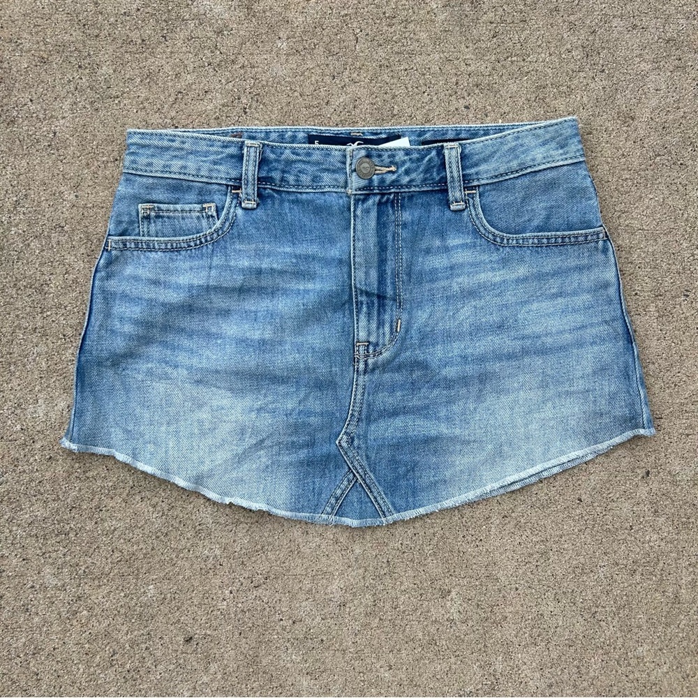 Y2K Hollister high-rise denim mini skirt